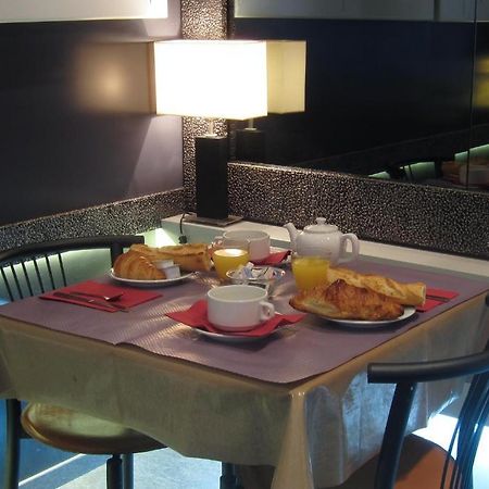 Camelia Hotel Paris Exterior photo